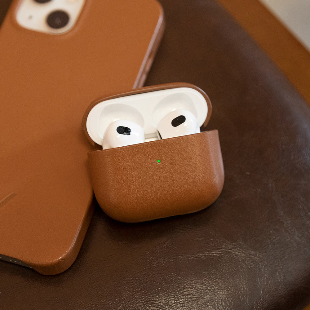 Apple AirPods 3.Nesil Kılıf M-Safe Şarj Özellikli Native Union Hakiki Nappa Derisi Klasik Kapak