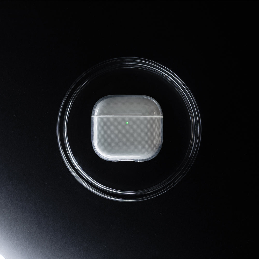 Apple AirPods 4 Kılıf Qi M-Safe Şarj Özellikli Native Union RE Clear Serisi Silikon Kapak