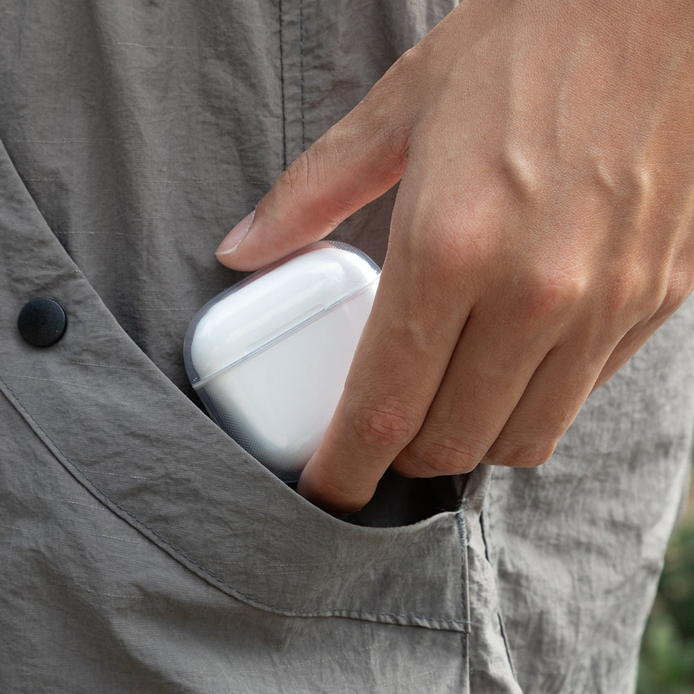 Apple AirPods 4 Kılıf Qi M-Safe Şarj Özellikli Native Union RE Clear Serisi Silikon Kapak