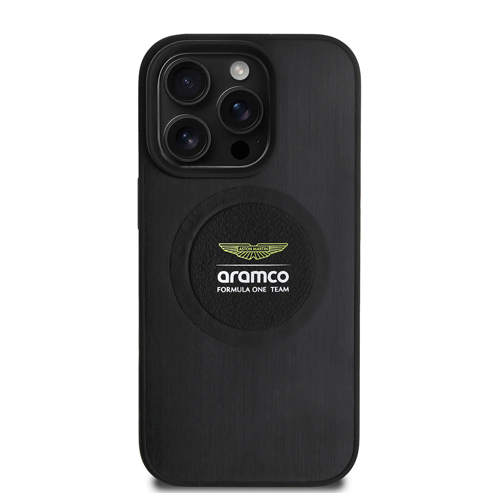 Apple iPhone 15 Pro Max Kılıf Aston Martin Orjinal Lisanslı M-safe Şarj Özellikli Aluminyum Arka Yüzeyli Formula One Team Baskılı Kapak