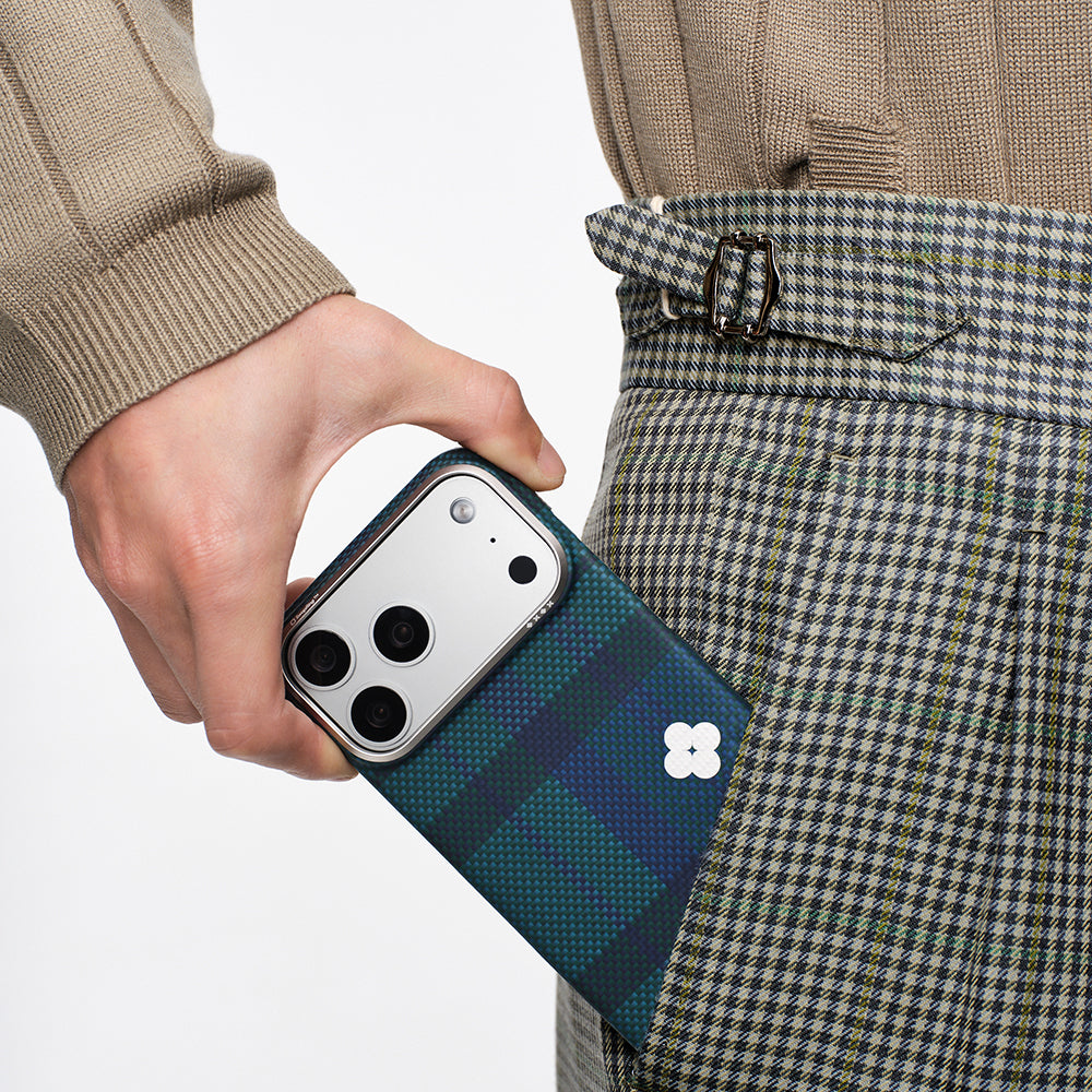 Apple iPhone 17 Pro Kılıf M-safe Şarj Özellikli Aramid Karbon Fiber Pitaka Flora in Grid Serisi Kapak