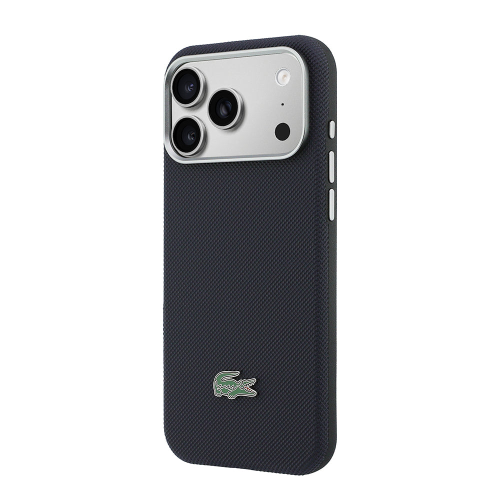 Apple iPhone 17 Pro Max Kılıf Lacoste Orjinal Lisanslı M-Safe Şarj Özellikli PVC Yarı Pike Desenli Arka Yüzey İkonik Timsah Dokuma Logolu Kapak