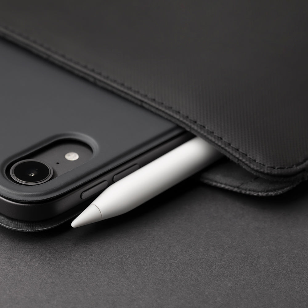 Native Uninon Stow Slim Serisi Su Geçirmez 11 inç Tablet Çantası