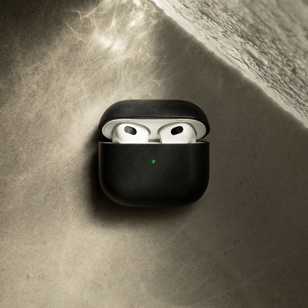 Apple AirPods 3.Nesil Kılıf M-Safe Şarj Özellikli Native Union Hakiki Nappa Derisi Klasik Kapak