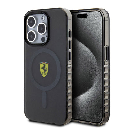 Apple iPhone 15 Pro Kılıf Ferrari Orjinal Lisanslı M-safe Şarj Özellikli Tırtıklı Kenar Tasarımlı Ortalanmış Logo Kapak