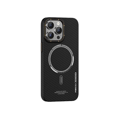 Apple iPhone 15 Pro Max Kılıf Recci Machinist Serisi M-safe Şarj Özellikli Magnetik Karbon Kapak