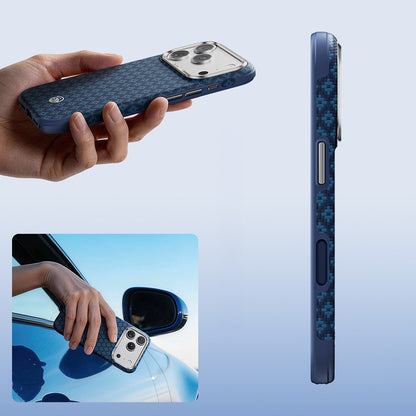 Apple iPhone 18 Pro Kılıf M-Safe Şarj Özellikli Yükseltilmiş Kamera Çerçeveli Benks ArmorGrid ArmorEdge X9 Serisi Kevlar Karbon Kapak