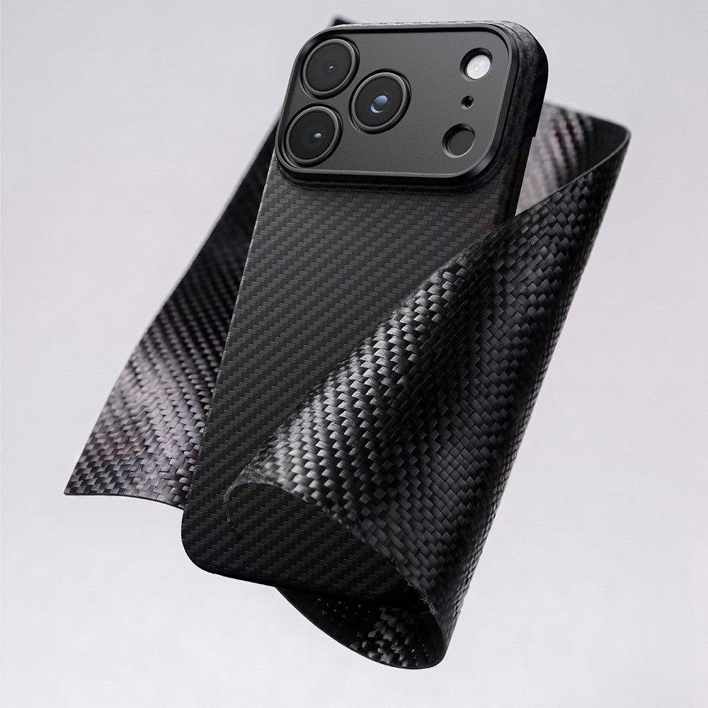 Apple iPhone 18 Pro Max Kılıf M-safe Şarj Özellikli 1500D Aramid Fiber Lens Korumalı Amazingthing Titan Max Serisi Karbon Kapak