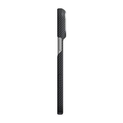 Apple iPhone 18 Pro Max Kılıf M-safe Şarj Özellikli 1500D Aramid Karbon Fiber Pitaka Ultra-Slim Classic Serisi Black-Grey Twill Kapak