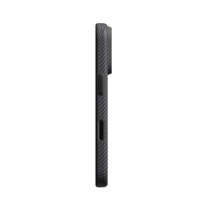 Apple iPhone 18 Pro Max Kılıf M-safe Şarj Özellikli Aramid Karbon Fiber Pitaka Military-Grade Classic Serisi New Logo Black-Grey Twill Kapak
