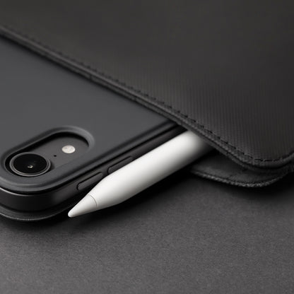 Native Uninon Stow Slim Serisi Su Geçirmez 11 inç Tablet Çantası