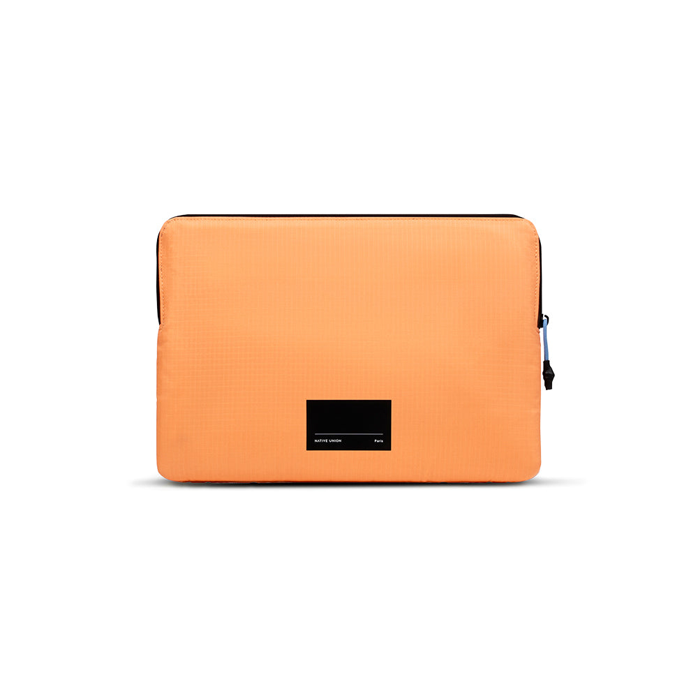Native Uninon Ultralight Sleeve Serisi Su Geçirmez Ripstop Kumaş 15 inç Macbook Çantası