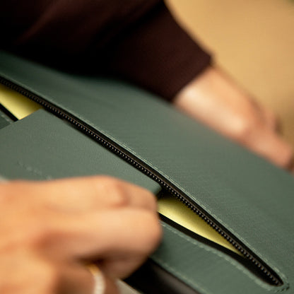 Native Uninon Ultralight Sleeve Serisi Su Geçirmez Ripstop Kumaş 15 inç Macbook Çantası