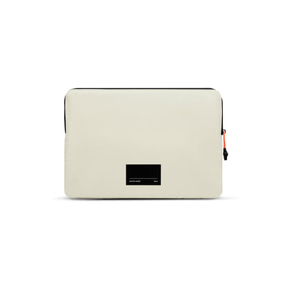 Native Uninon Ultralight Sleeve Serisi Su Geçirmez Ripstop Kumaş 16 inç Macbook Çantası